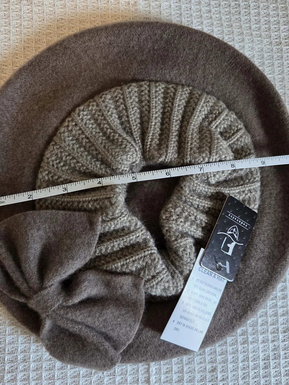 Wool Bow Beret in Taupe